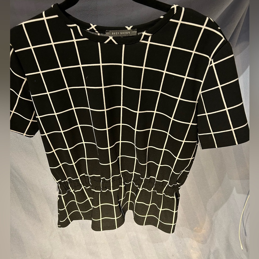 Suzy Shier Cinch Waist Top